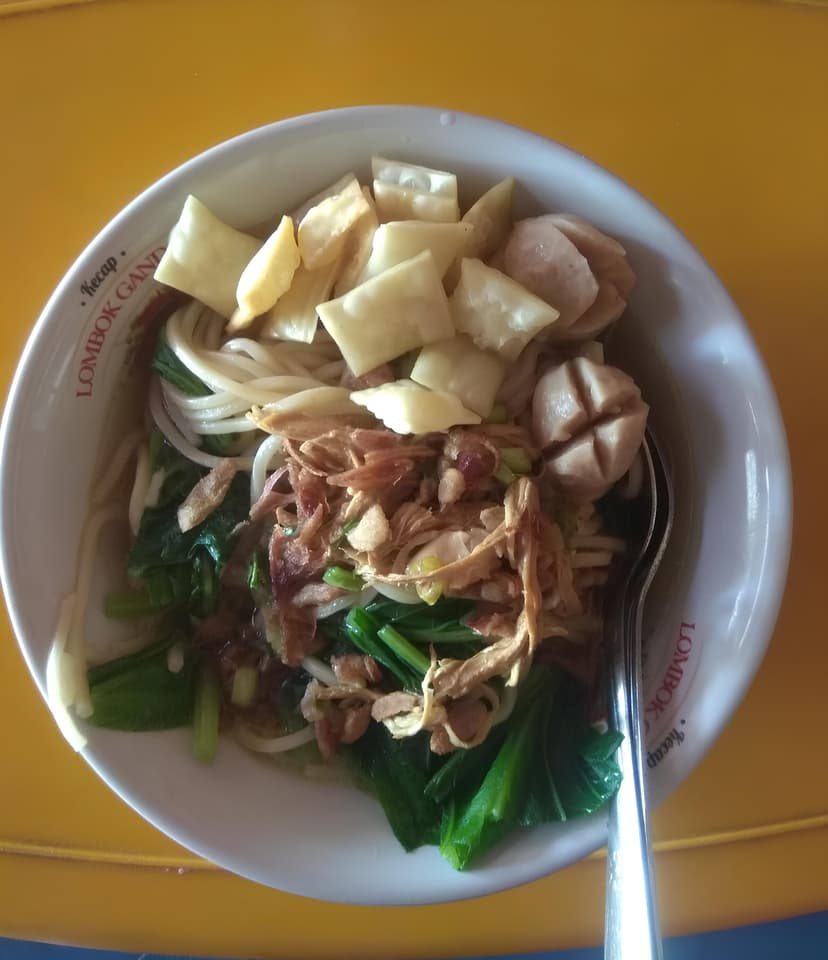 Bakso Solo & Mie Ayam Mbak Suyatmi Thumbnail